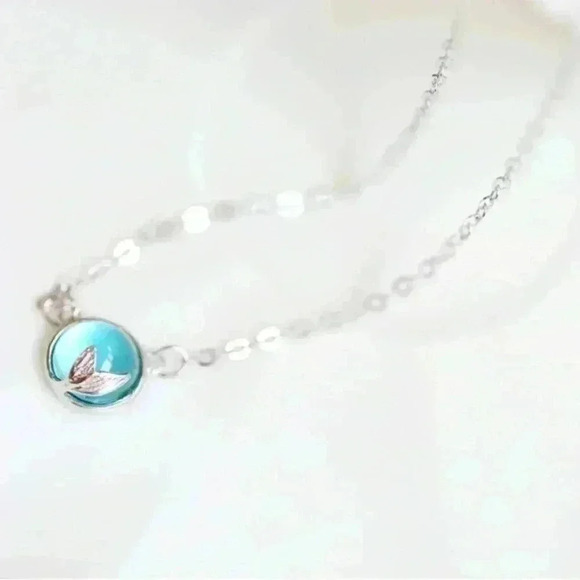 Free gift with purchase-Mermaid Tail Blue Necklace - Picture 4 of 6